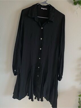 Tempo Paris Black Button-Front dress